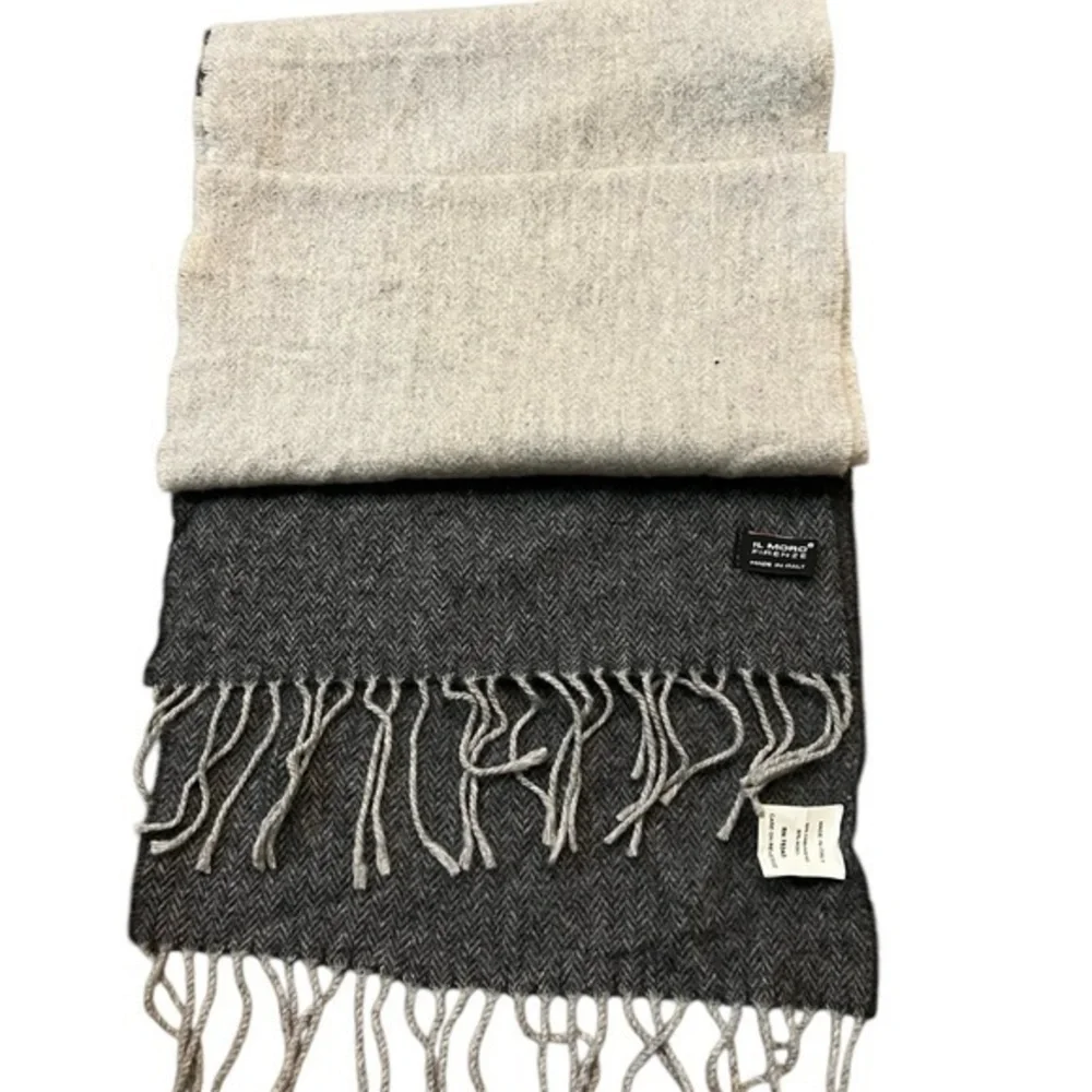 IL MORO FIRENZE Italian wool / cashmere light & dark gray herringbone scarf